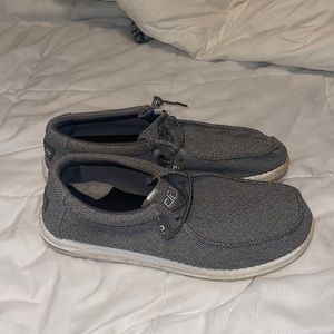 Grey hey dudes, no damages have some dirty mess to them that can be washed out.